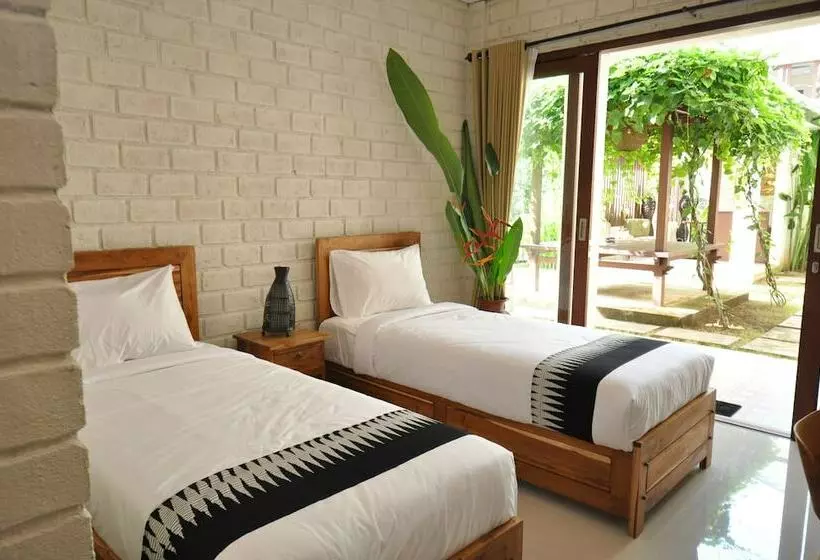 Hotelli The Lokal Penida