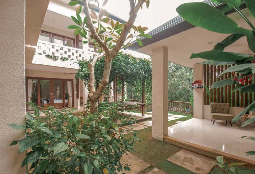 Szálloda The Lokal Penida