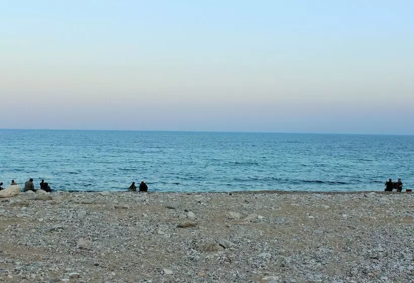هتل Tiwi Sunrise