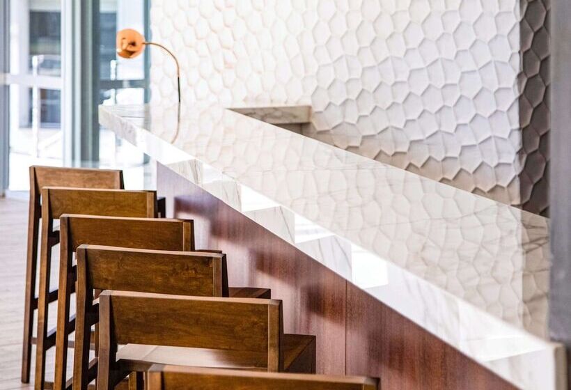 هتل Mercure Rosario