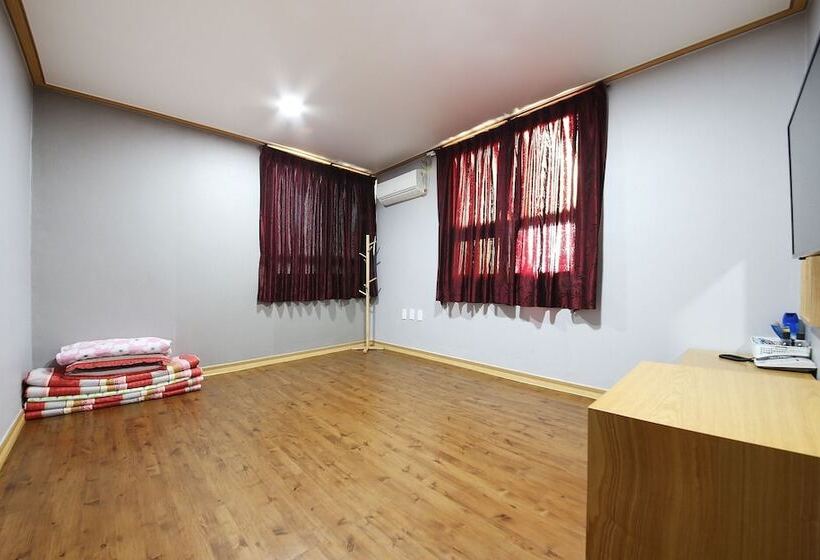 汽车旅馆  Jindo Prince