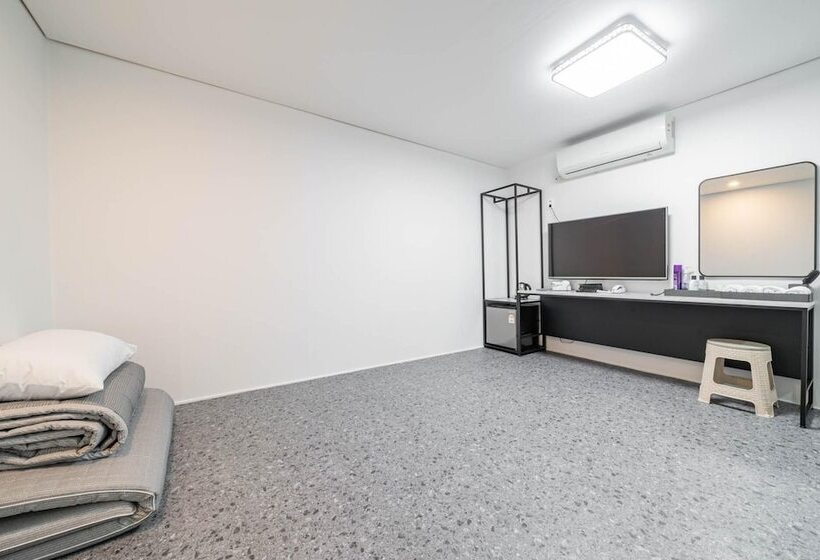 モーテル Mungyeong Hotel W