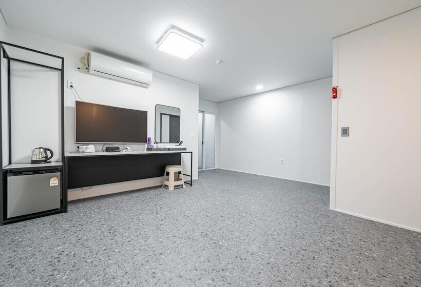 モーテル Mungyeong Hotel W