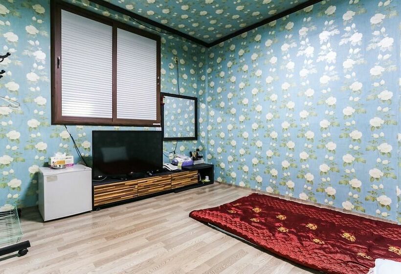 Motel Samcheok Theme