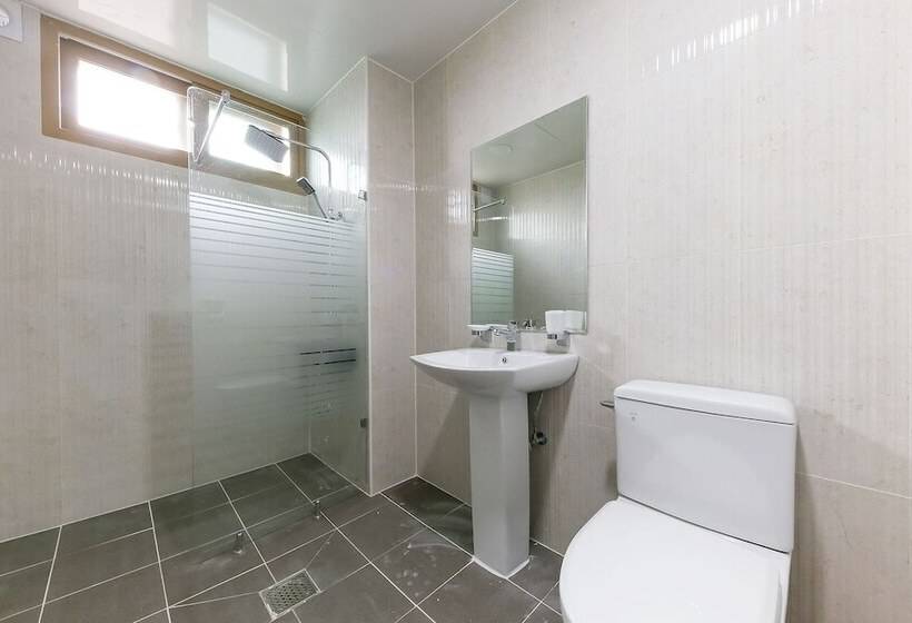 מוטל Seosan Byeolbam