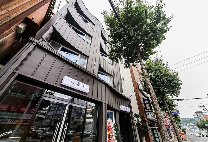 Motel Tongyeong Mukda