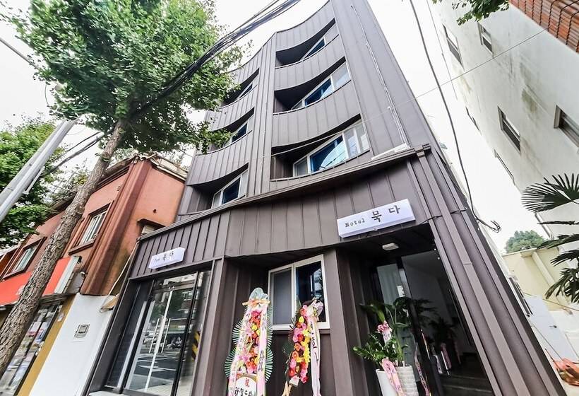 Motel Tongyeong Mukda