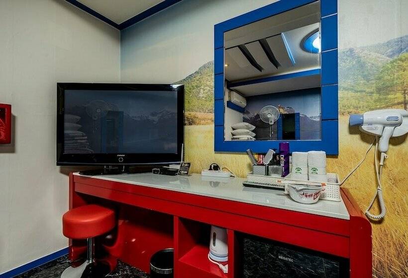 מוטל Wonju Dreams  Palace