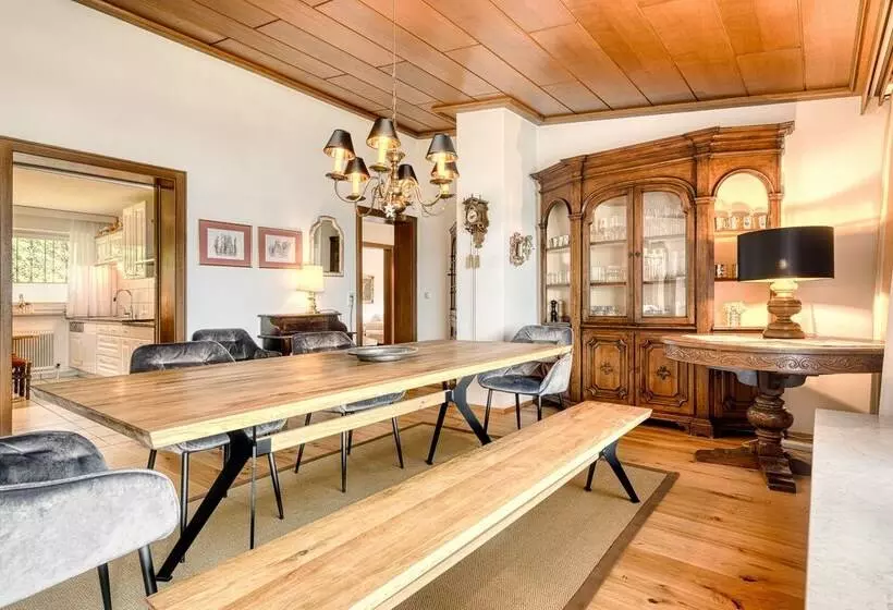 Majatalo Panoramavilla Bludenz By A Appartments