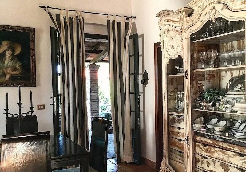 レジデンス Beautiful Villa In The Country Side Of Rome, Italy