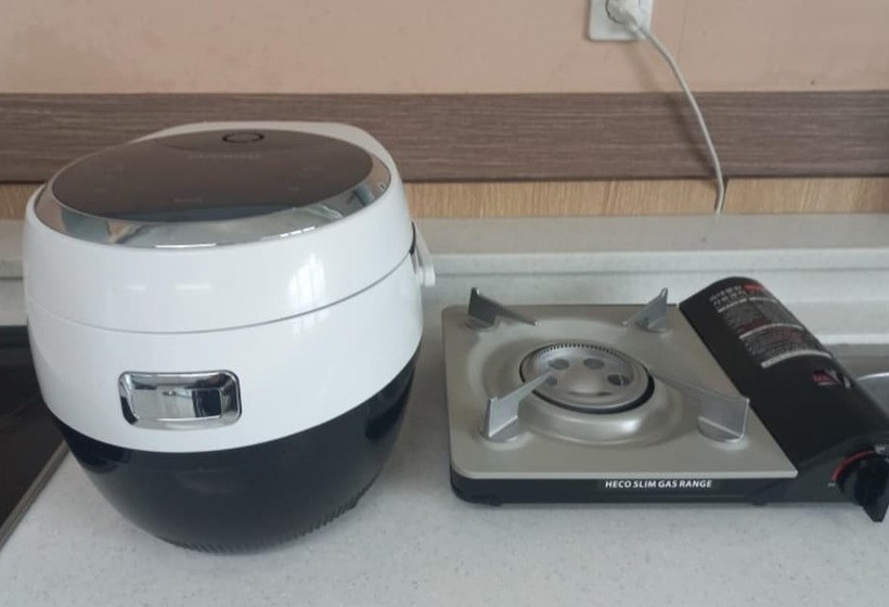 Danyang Three Nests Stay Pension