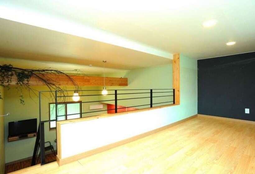 Gapyeong Jayusigan Pension