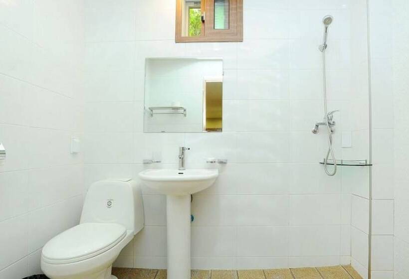 Gapyeong Jayusigan Pension