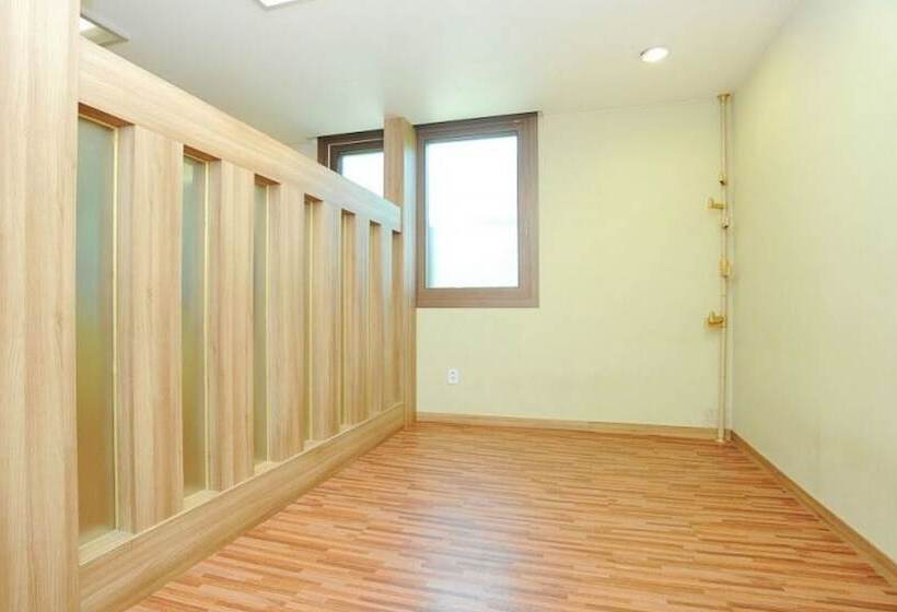 Gapyeong Jayusigan Pension