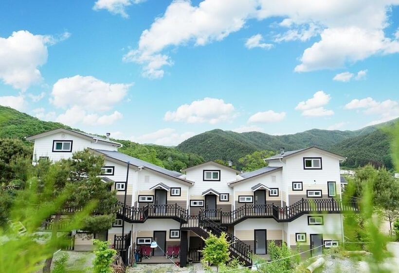Hongcheon Dday Pension&camping