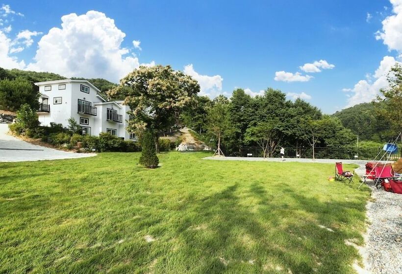 Hongcheon Dday Pension&camping