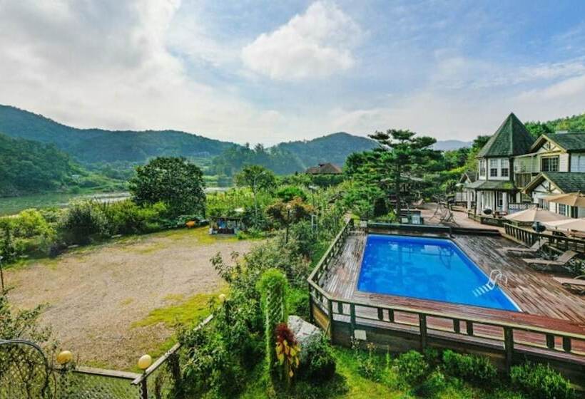 Hongcheon Tasha S Garden Pension