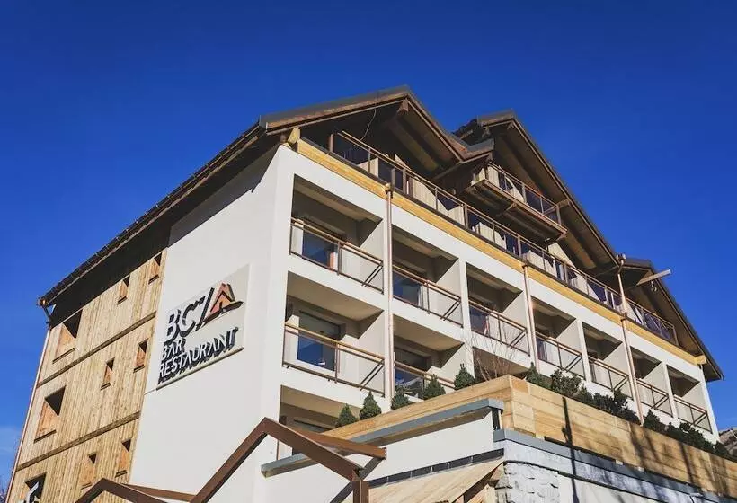 هتل Base Camp Lodge Les 2 Alpes