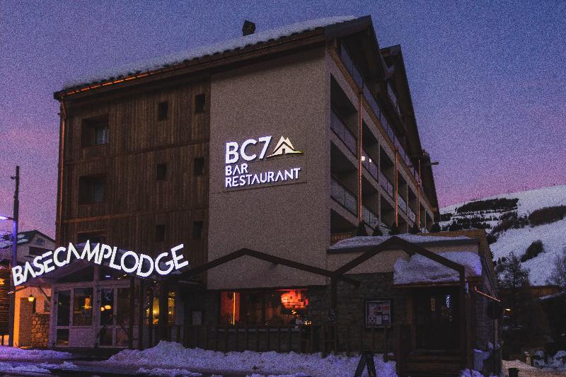 בית מלון כפרי Base Camp Lodge  Les 2 Alpes