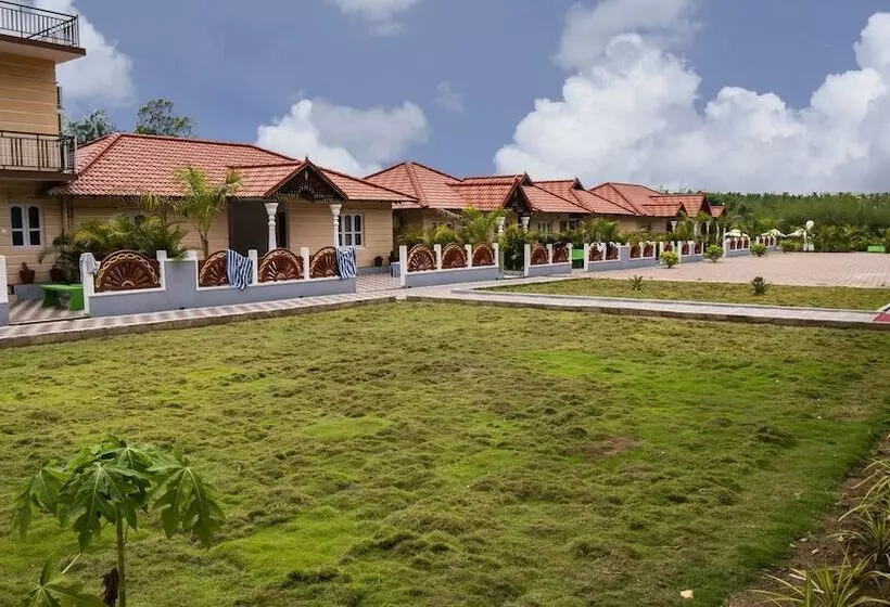 ホテル Coorg Maharaja Resorts And Spa