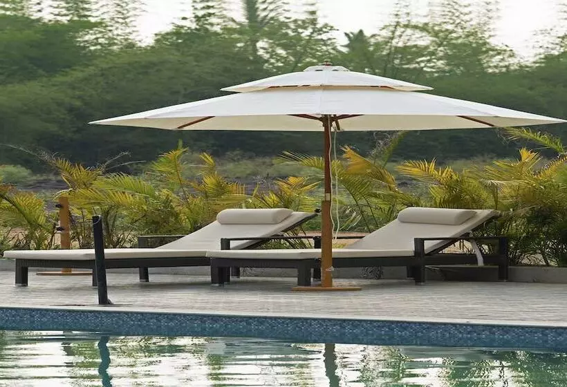 ホテル Coorg Maharaja Resorts And Spa
