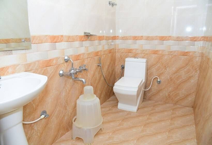 Отель Coorg Maharaja Resorts And Spa