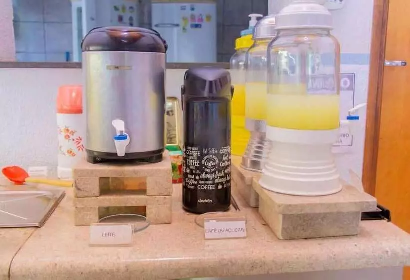 ホテル Dos Viajantes