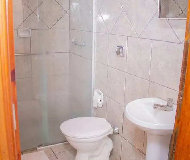 ホテル Dos Viajantes