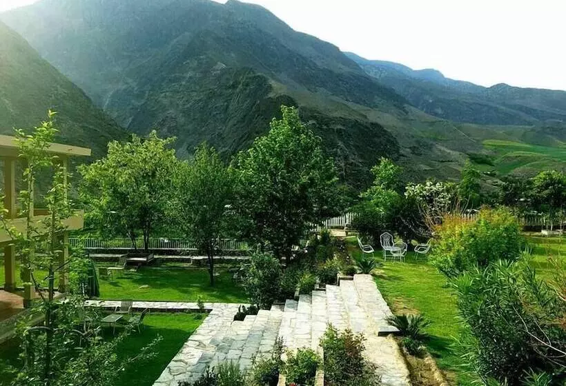 هتل Gahirat Castle