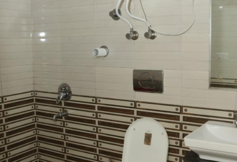 فندق Goroomgo Asha Residency Shimla