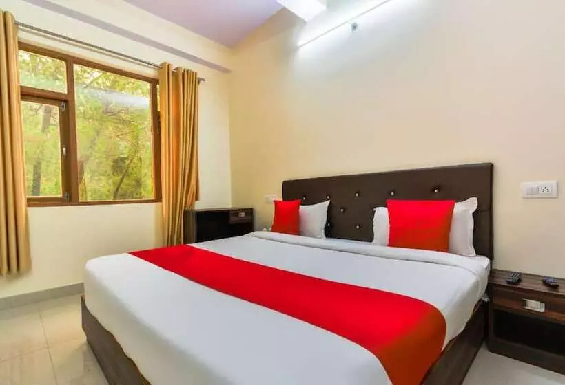 Hotelli Goroomgo Asha Residency Shimla