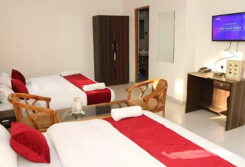 Hotelli Goroomgo Asha Residency Shimla