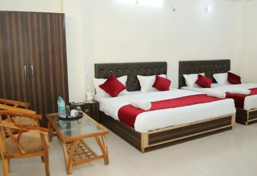 Hotelli Goroomgo Asha Residency Shimla