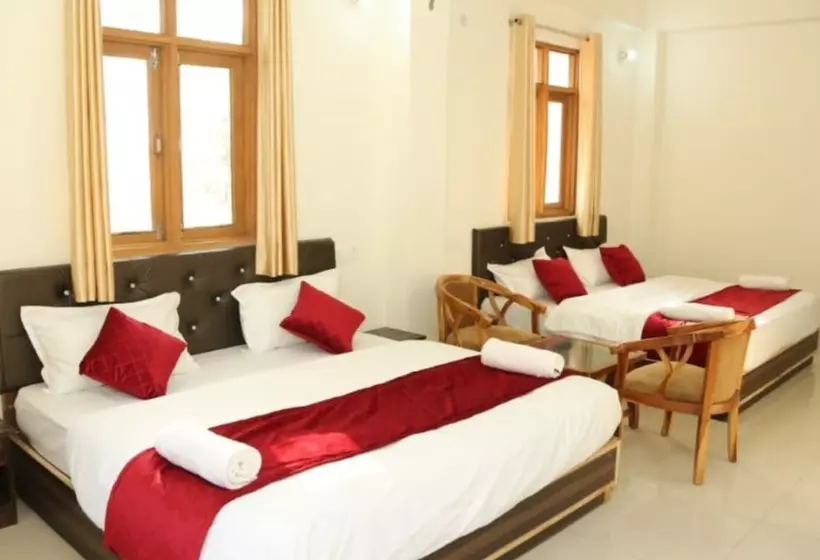 Hotelli Goroomgo Asha Residency Shimla