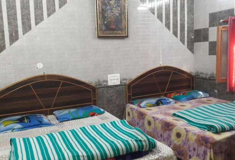 בית מלון כפרי Goroomgo Sai Kripa Guest House Haridwar