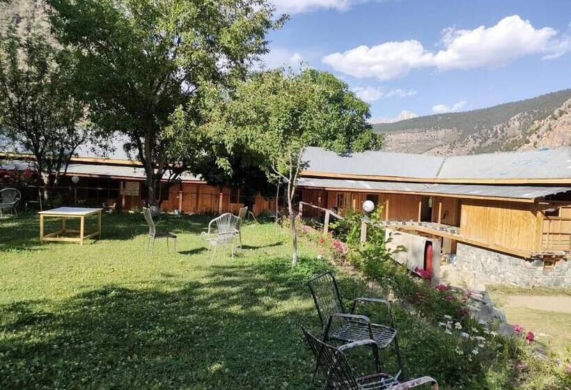 Kalash Continental Hotel And Resort