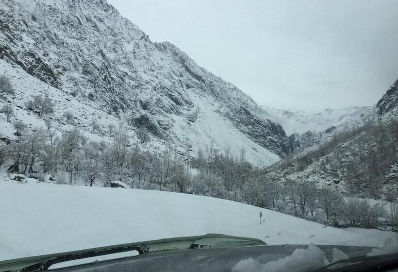 Kalash Continental Hotel And Resort