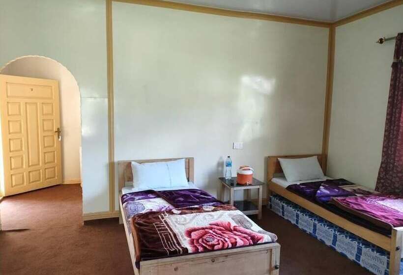 Kalash Continental Hotel And Resort