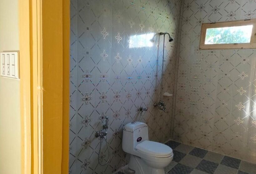 Kalash Continental Hotel And Resort