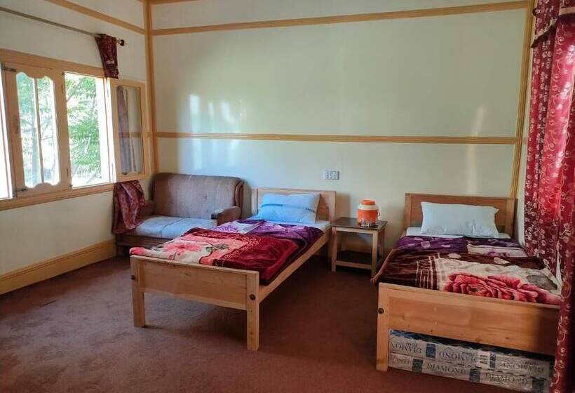 Kalash Continental Hotel And Resort