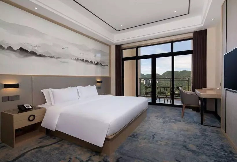 Hotelli Ramada By Wyndham Guangyuan Zengjiashan Resort