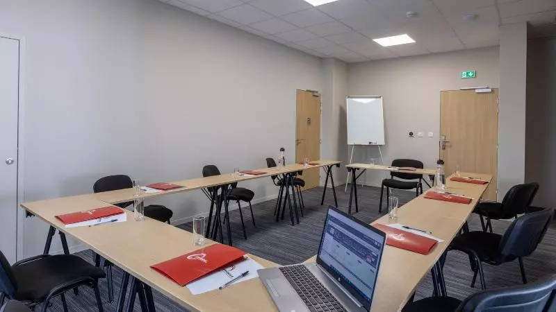 ホテル The Originals City, Hôtel Le Relais Des Deux Mers, Marmande Sud