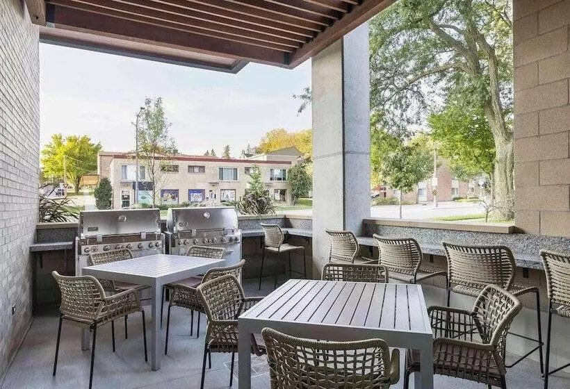 Hotelli Towneplace Suites By Marriott Rochester Mayo Clinic Area