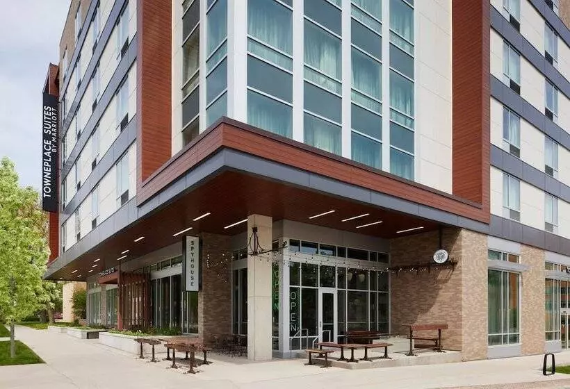 Hotelli Towneplace Suites By Marriott Rochester Mayo Clinic Area