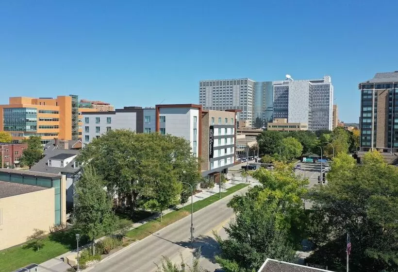 Hotelli Towneplace Suites By Marriott Rochester Mayo Clinic Area