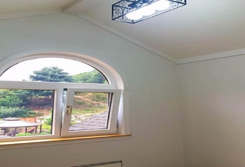 Jecheon Venezia Pension