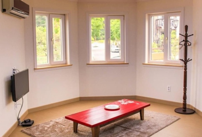 Jecheon Venezia Pension