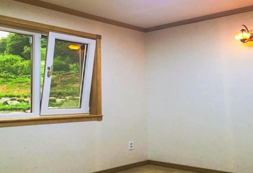 Jecheon Venezia Pension