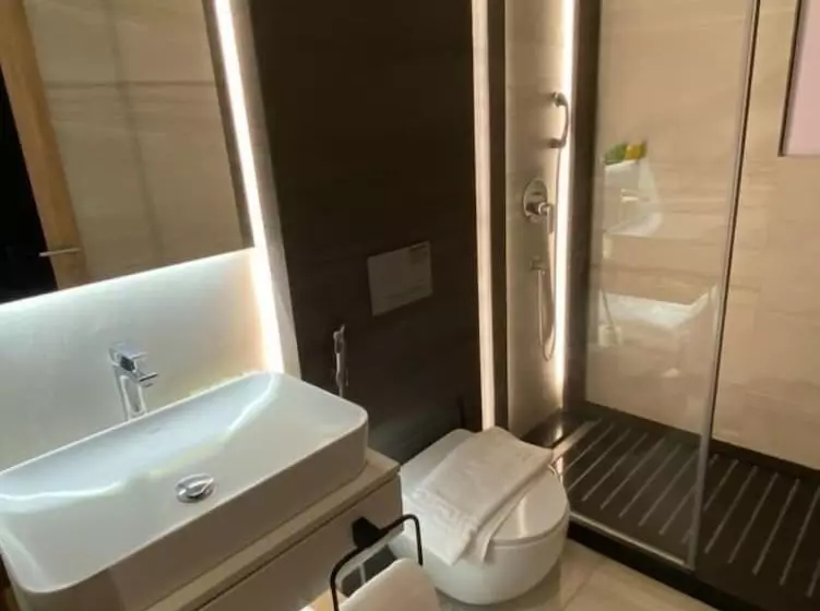 Lilac Hotel   Amman