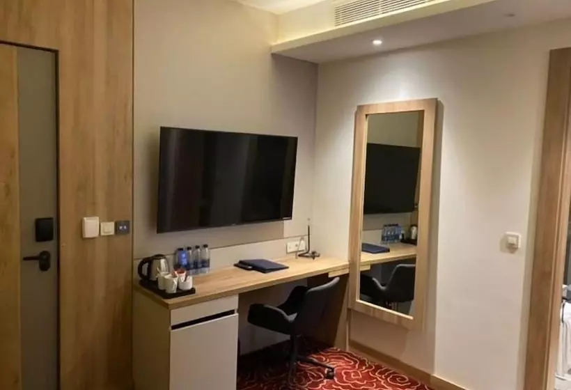 Lilac Hotel   Amman